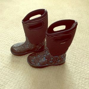 Bogs insulated boots-girls size 4